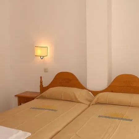 Comte D'empuries Hotel