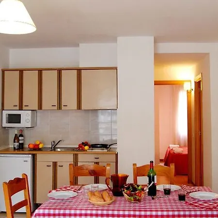 Comte D'empuries Hotel