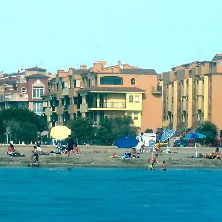 Comte D'empuries Hotel 2*